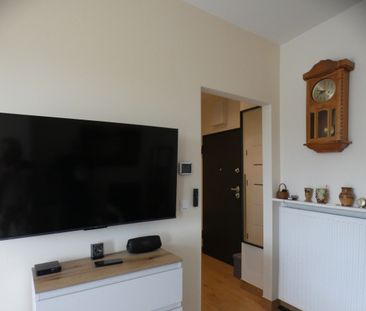 Nowoczesne studio z garazem - Zdjęcie 4