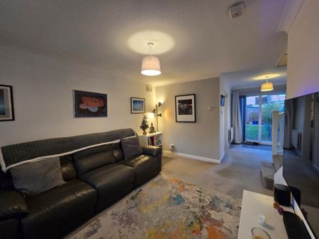 Laurel Close, Worthing - Photo 5