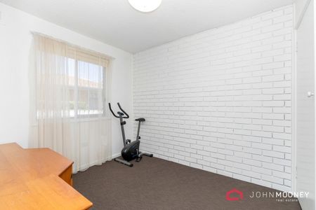 3 / 15 Nordlingen Drive Tolland NSW 2650 - Photo 5