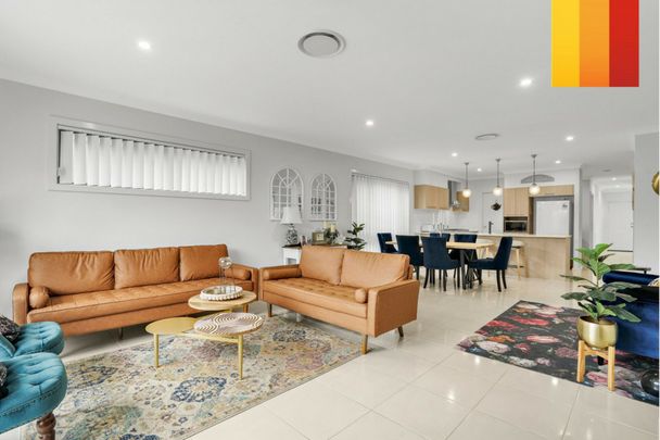 Beautiful 4 Bedroom Home - Great Location! - Photo 1