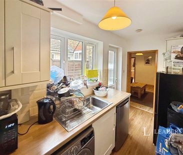 2 bedroom terraced house to rent - Photo 6