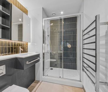 Mary Neuner Road London N8 - Photo 2