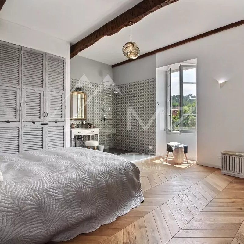 Roussillon - Superbe propriété avec vue dégagée - Photo 1