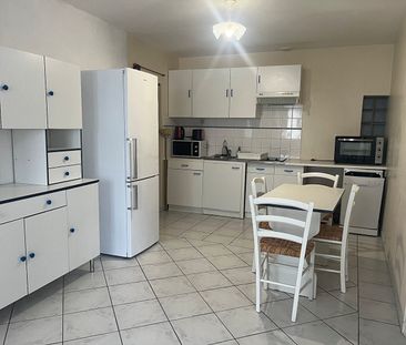 Location Appartement 2 pièces 48m² - Photo 3