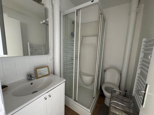 Location Appartement 1 pièce 24m² - Photo 1