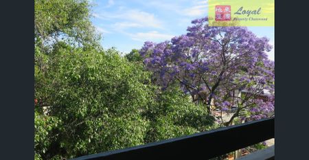 Comfortable & Convenient One Bedroom in Chatswood - Photo 3