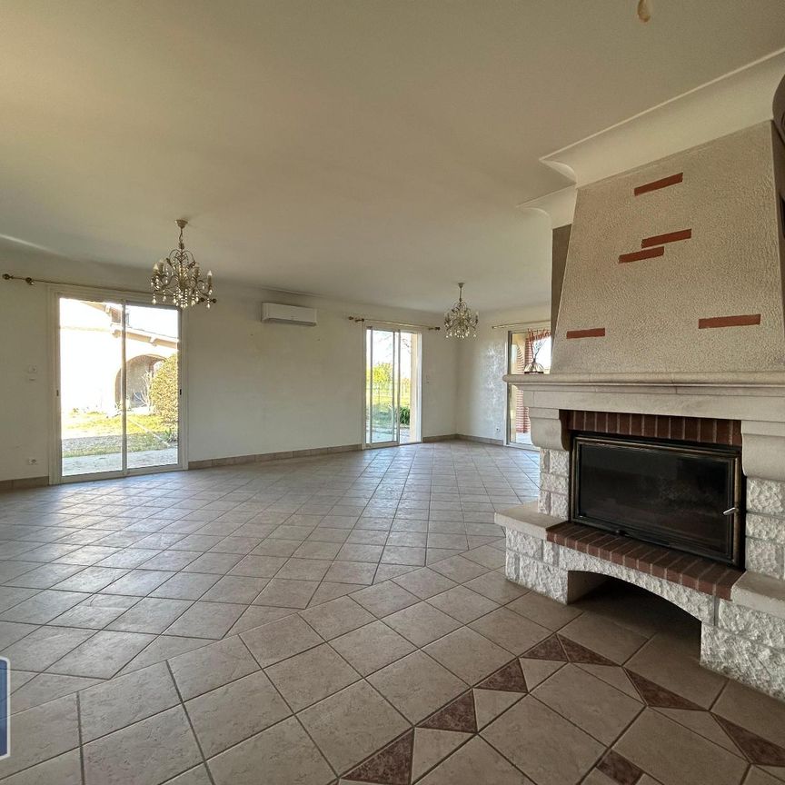 Location Maison 5 pièces 135m² ST ETIENNE DE TULMONT 82410 - Photo 1