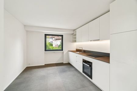 Exklusive 3.5 Zimmer-Wohnung - Erstbezug nach Kernsanierung (Nr. 5) - Photo 4