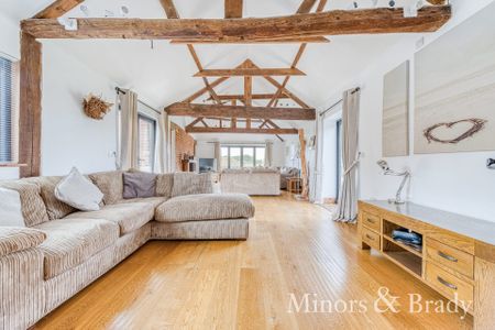 Sharp Street, Catfield - Photo 3