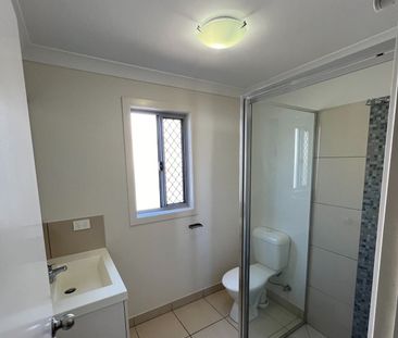 Fresh, Easy Rental Living - 13 Elvina Street, Deeragun - Photo 3