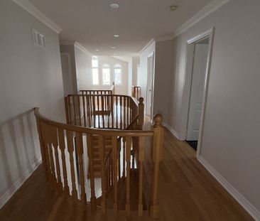 For Lease - 18 Highwood Road, Brampton, Ontario - Photo 6