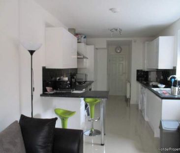 1 bedroom property to rent in Coventry - Photo 2