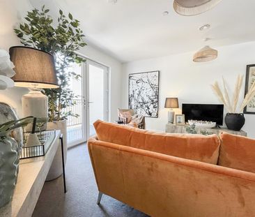 Flat 84, 6 Martin Court, Hastings, TN34 1EF - Photo 3