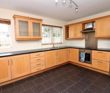 97 Meadow Bank, Seapatrick, Banbridge, BT32 4PZ - Photo 6