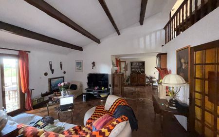 Maison à louer 6 pièces • Bouc-Bel-Air - Photo 3