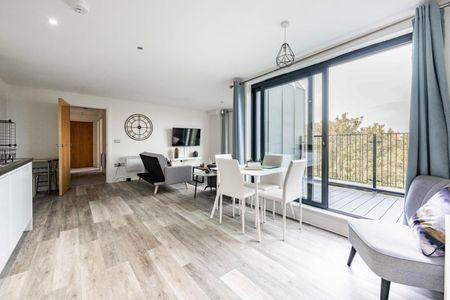 Prince Of Wales Road, Norwich - Photo 2