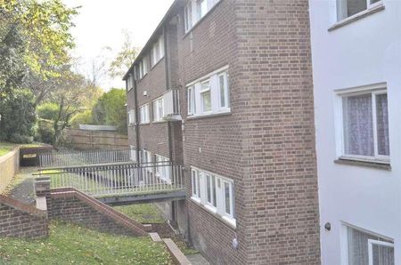 Godstone Mount, Downs Court Road, Purley, Surrey, CR8 - Photo 5