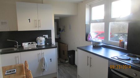 1 bedroom property to rent - Photo 3