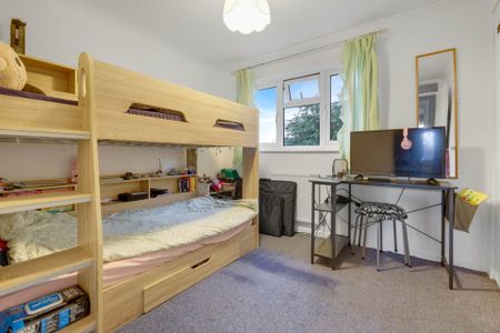 Kirkham Road, London - Photo 5