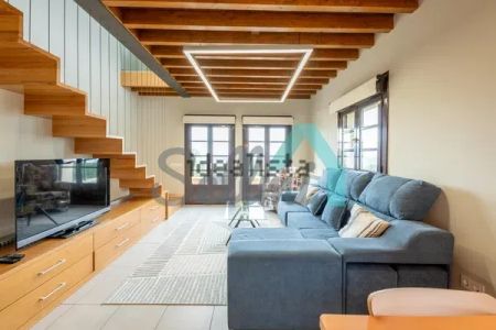 Alquiler de chalet pareado en Lugar Faro de Arriba - Photo 3