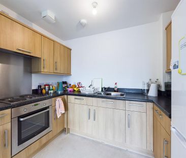 2 bedroom apartment to rent - Photo 5