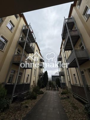 Nach Kernsanierung - 3-Zimmer-Dachgeschosswohnung mit Balkon in Magdeburg-Sudenburg - Photo 1