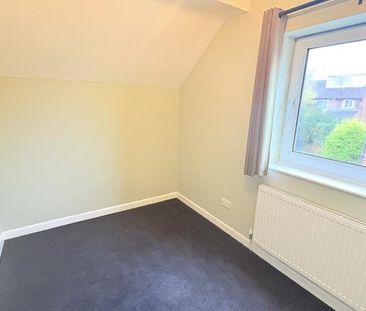3 bedroom terraced house to rent - Photo 4