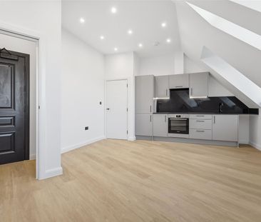 Headgate, Colchester - Photo 1