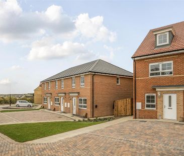 4 bedroom end of terrace house to rent - Photo 6