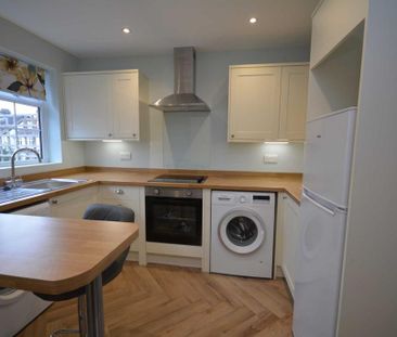 3 bedroom apartment to rent - Photo 1