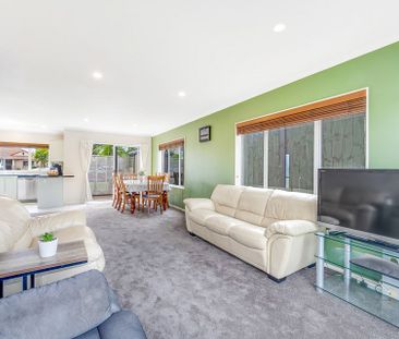 4 Bedroom Family Home in Botany Downs School Zone - Photo 4