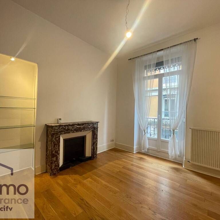 Location Appartement 2 pièces 45m² GRENOBLE 38000 - Photo 1