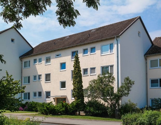 Frisch modernisiert u. mit Ausblick – 4-Zimmer-Wohntraum in Fallersleben - Photo 1