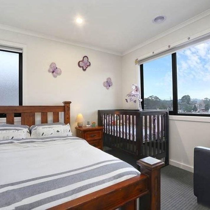 6 Prestige Close, Mooroolbark VIC 3138 - Townhouse For Rent | Domain - Photo 1