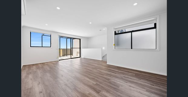 BRAND NEW LOW MAINTENANCE TOWNHOUSE - Photo 1