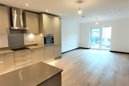 Station Hill - Photo 3