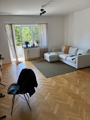 Viktoriagatan 9 - Photo 2