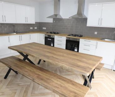 1 bedroom in a house share to rent - Photo 6