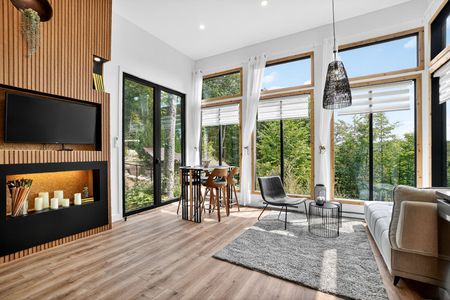 Ch. des Hauteurs, J8A 3C5, Saint-Hippolyte - Photo 2