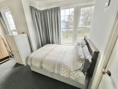 Chancellor Road Southend on Sea, Property for rent - Photo 2