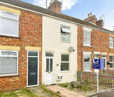 2 bedroom terraced house to rent - Photo 1