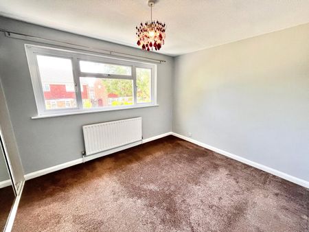 Sandpiper Close, Shoeburyness, Southend-on-Sea, Essex, SS3 9YL - Photo 5