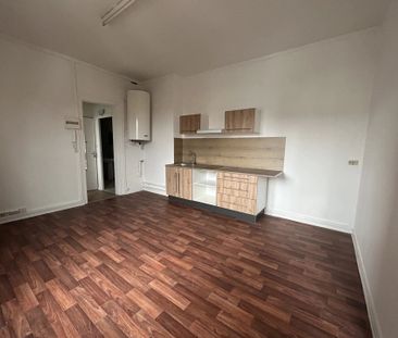 Location Appartement 2 pièces 35 m2 à Saint-Quentin - Photo 3