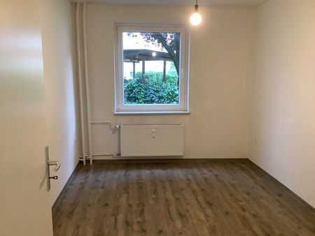 So macht wohnen Spaß: Niedliche 3-Zimmer-Wohnung mit Balkon inmitten der Lübecker Altstadt. - Photo 2