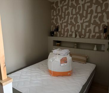 Location Appartement 1 pièce Meublé 21m² LA ROCHELLE 17000 - Photo 5