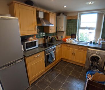 2 bedroom flat to rent - Photo 5