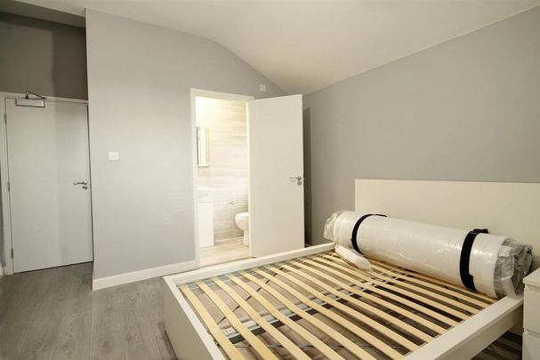 House share to rent - Photo 1