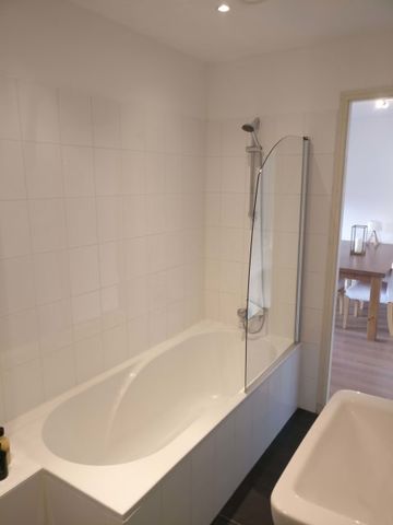 Ruysdaelkade | Two Bedrooms - Photo 3