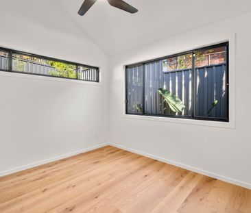 Architecturally Designed 2-Bedroom Coastal Retreat - Photo 4