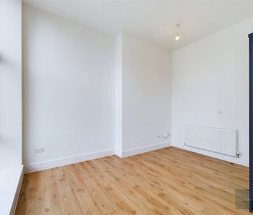 Fore Street, Trowbridge - 1 bedroomProperty for lettings - Chasebuc... - Photo 3